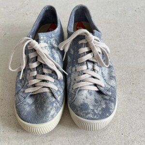 Fly London  Softinos Happy Feet